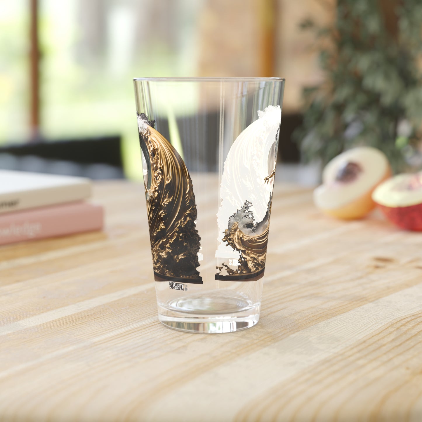 Pint Glass, 16oz Golden Wave Statue 064