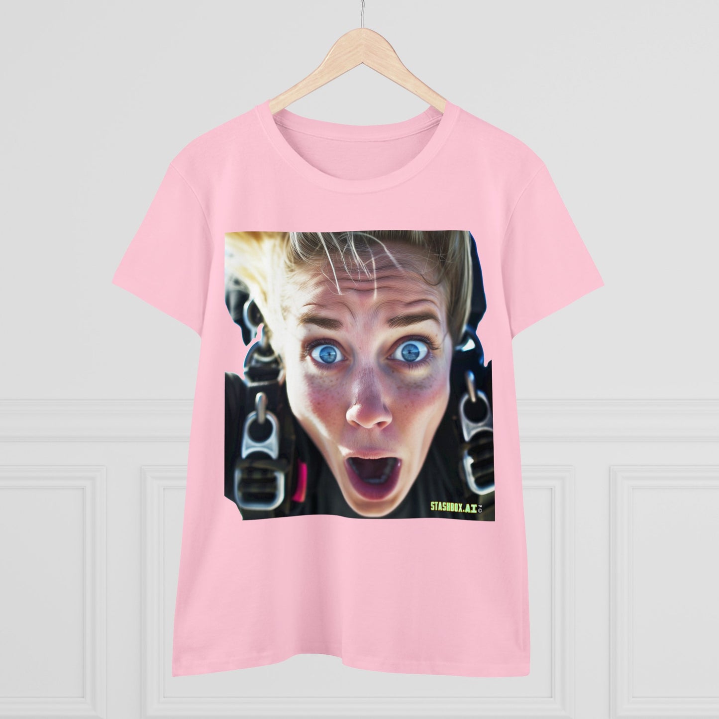 Women's Midweight Cotton Tshirt Terrified Skydiver Close Up 023
