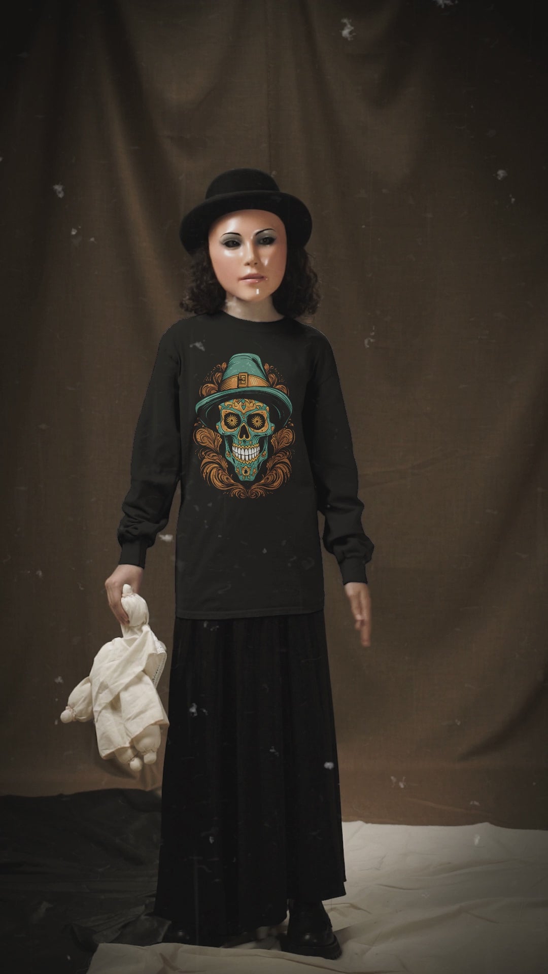 Embrace Mexican Halloween vibes with our Skull and Teal Top Hat Kids Tee! Perfect for young trick-or-treaters, it's a blend of spooky and festive. #HalloweenFashion #MexicanVibes